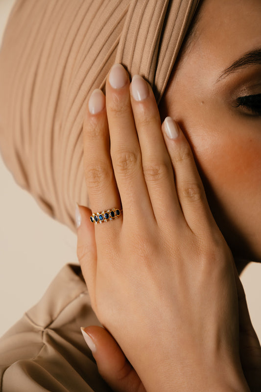 MALIKA Sapphire and Diamond Ring image 1