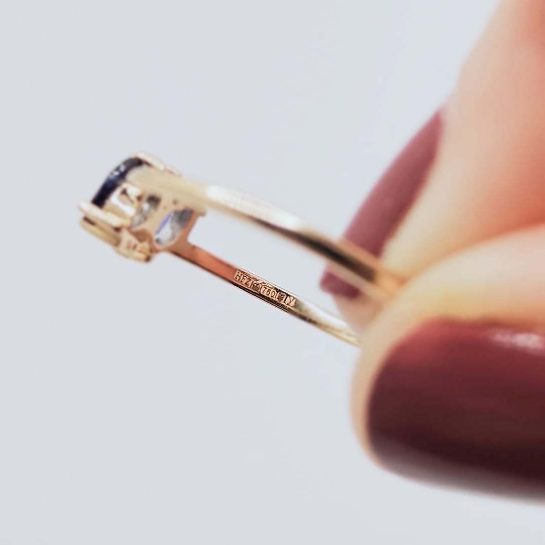 Gold hallmark of Hafeez Jewellery