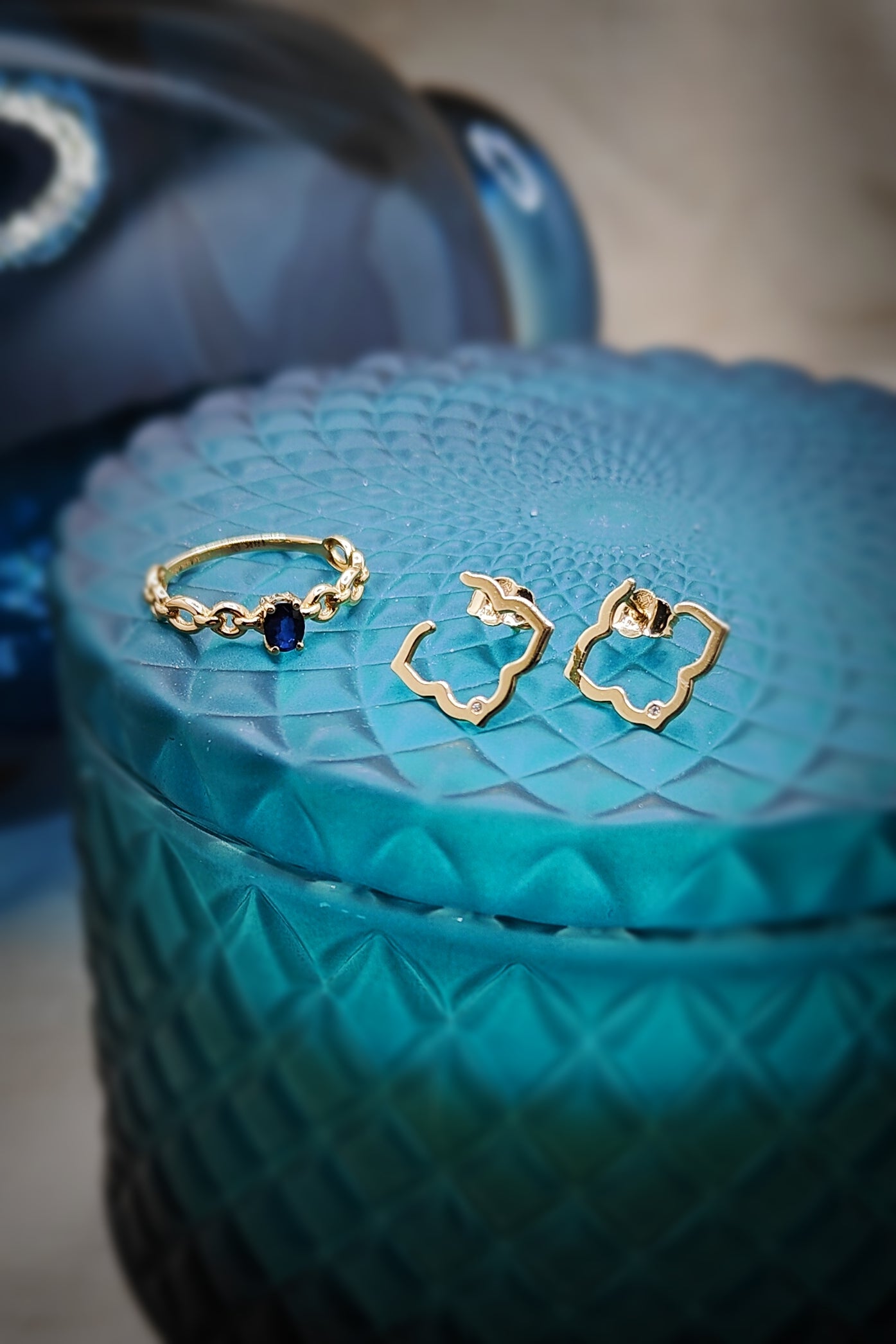 QAWS Diamond Earrings image 2