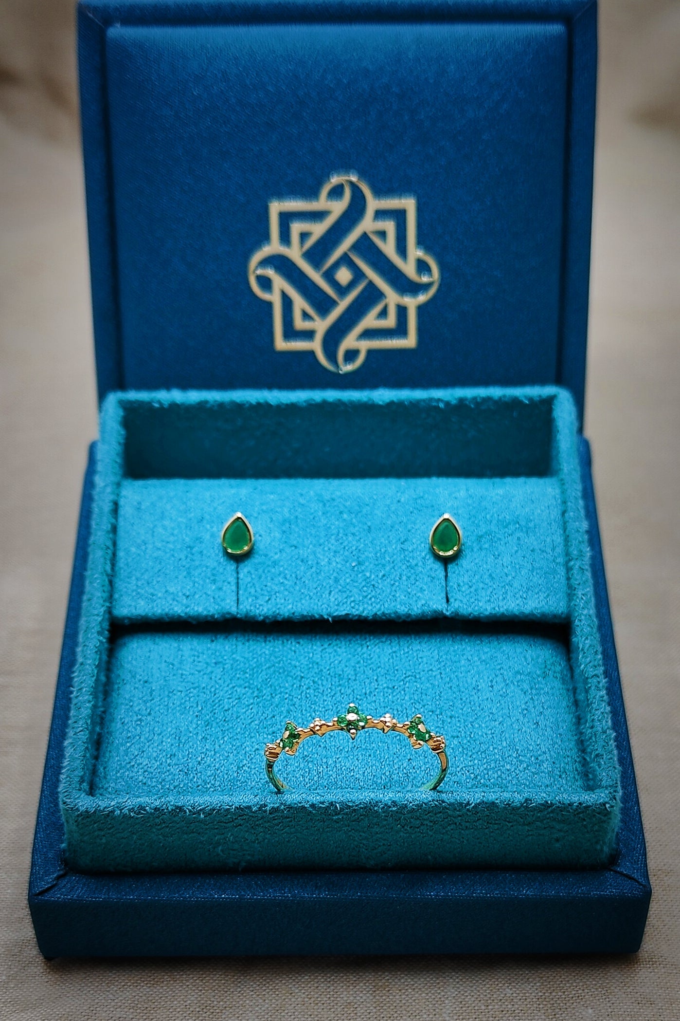 ZAHRA Emerald Ring image 2