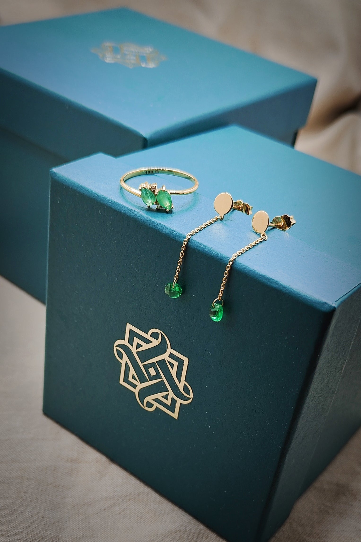 TABIA Emerald Earrings image 2