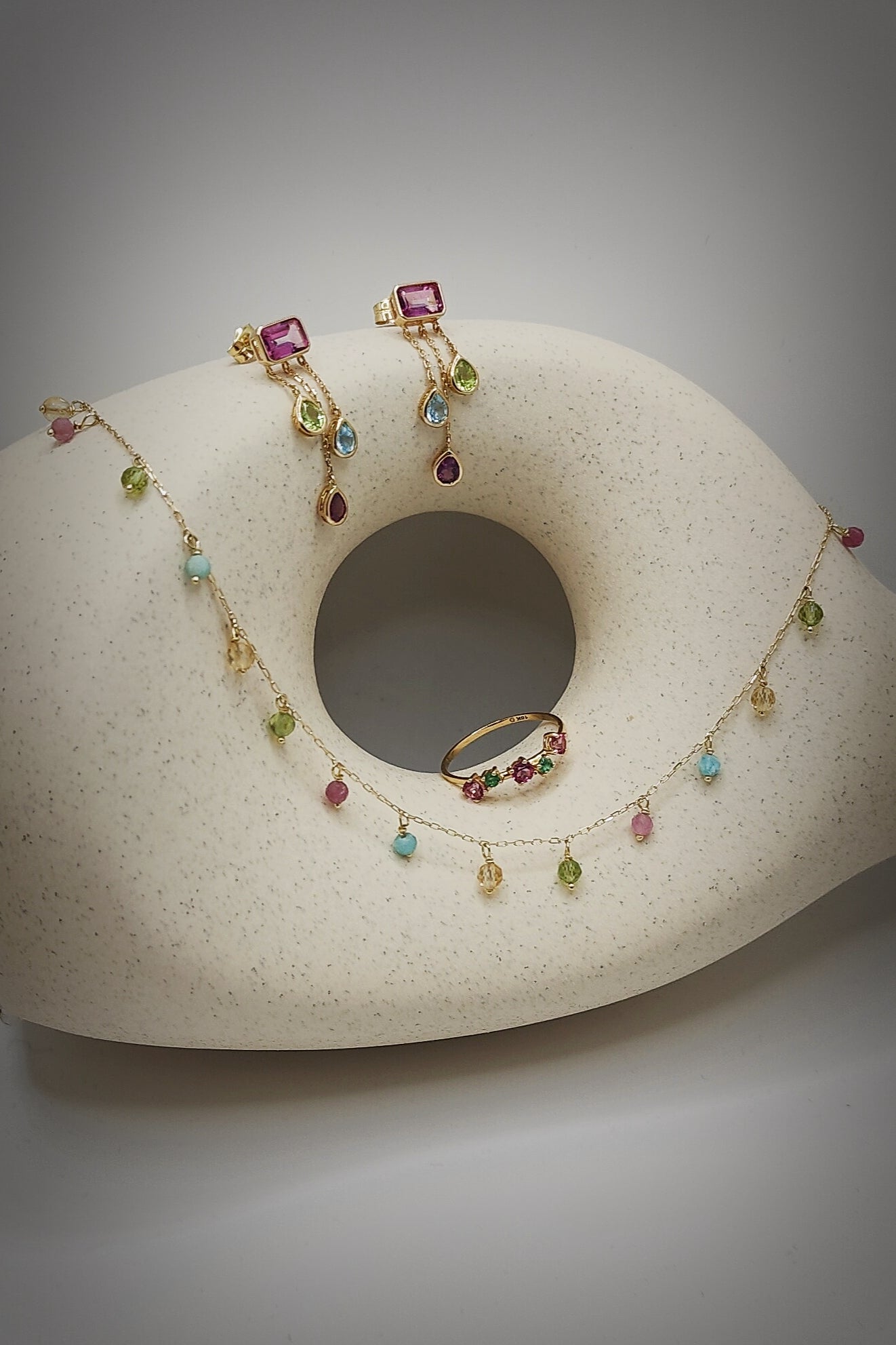 NITHAAR Multi-stone Necklace image 2